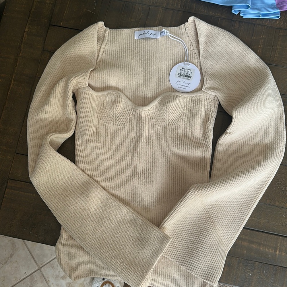 Petal & Pup sweater Size 8